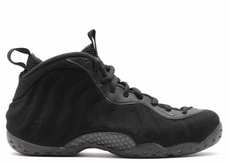Nike Air Foamposite One Black Suede (WORN) Nike athletic shoes with flyknit design