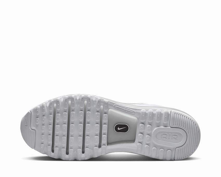 Nike Air Max 2013 Nike retro-inspired sneakers