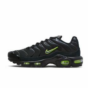 Nike Air Max Plus Black Volt Nike sneakers in limited color packs