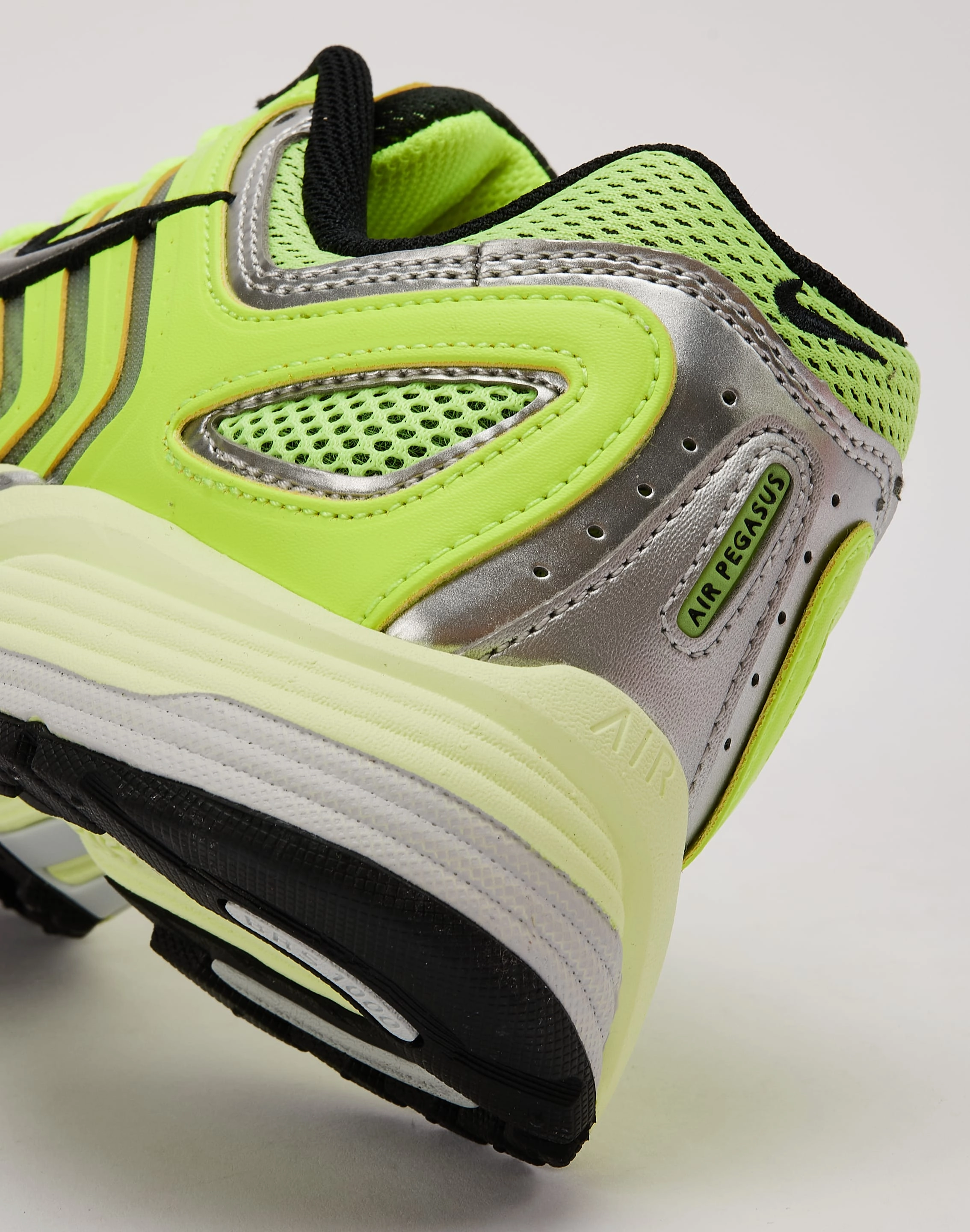 Nike Air Pegasus 2005 Comfort Trainers
