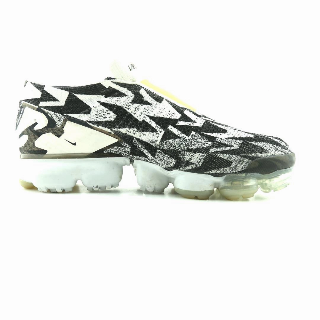 NIKE AIR VAPORMAX MOC 2 Nike sneaker detail shots