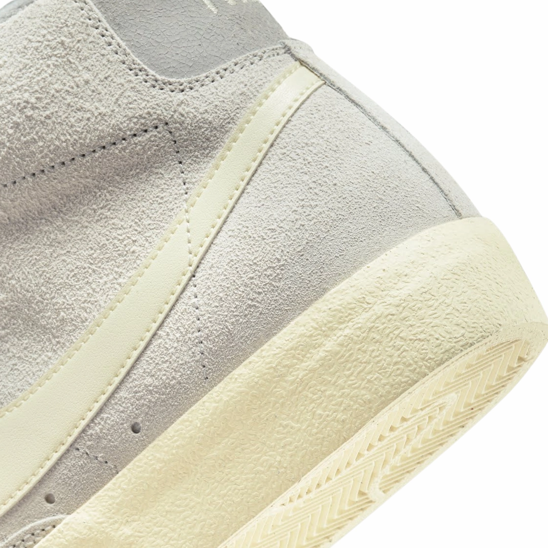 Nike Blazer Mid 77 Premium Vintage Light Bone Coconut Milk Medium Grey Modern Sneakers