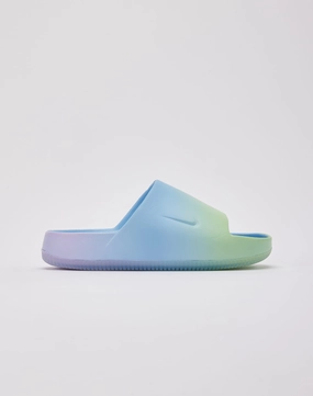 Nike Calm Slides Nike casual sneakers with modern design