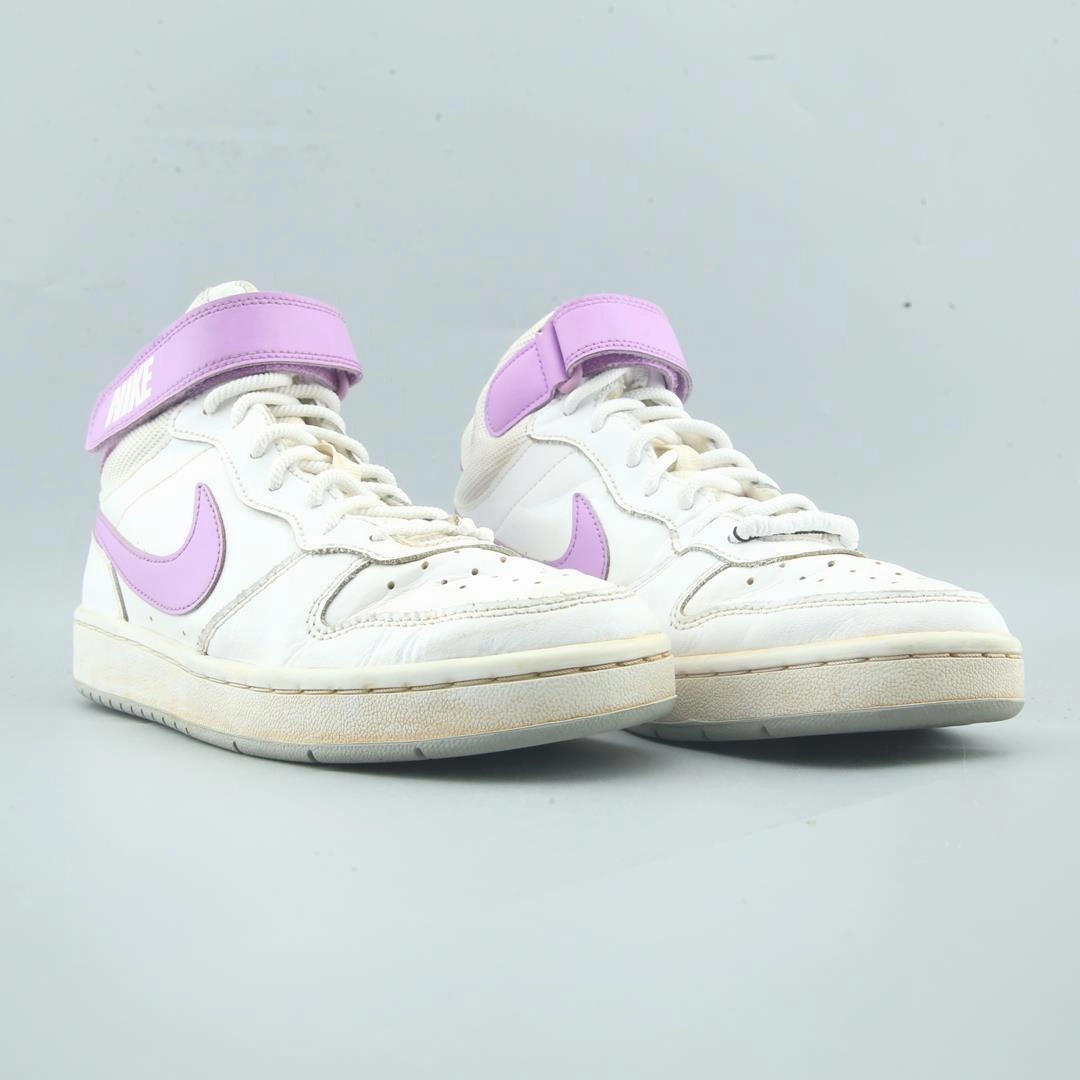 NIKE COURT BOROUGH MID 2 Nike sneaker detail shots
