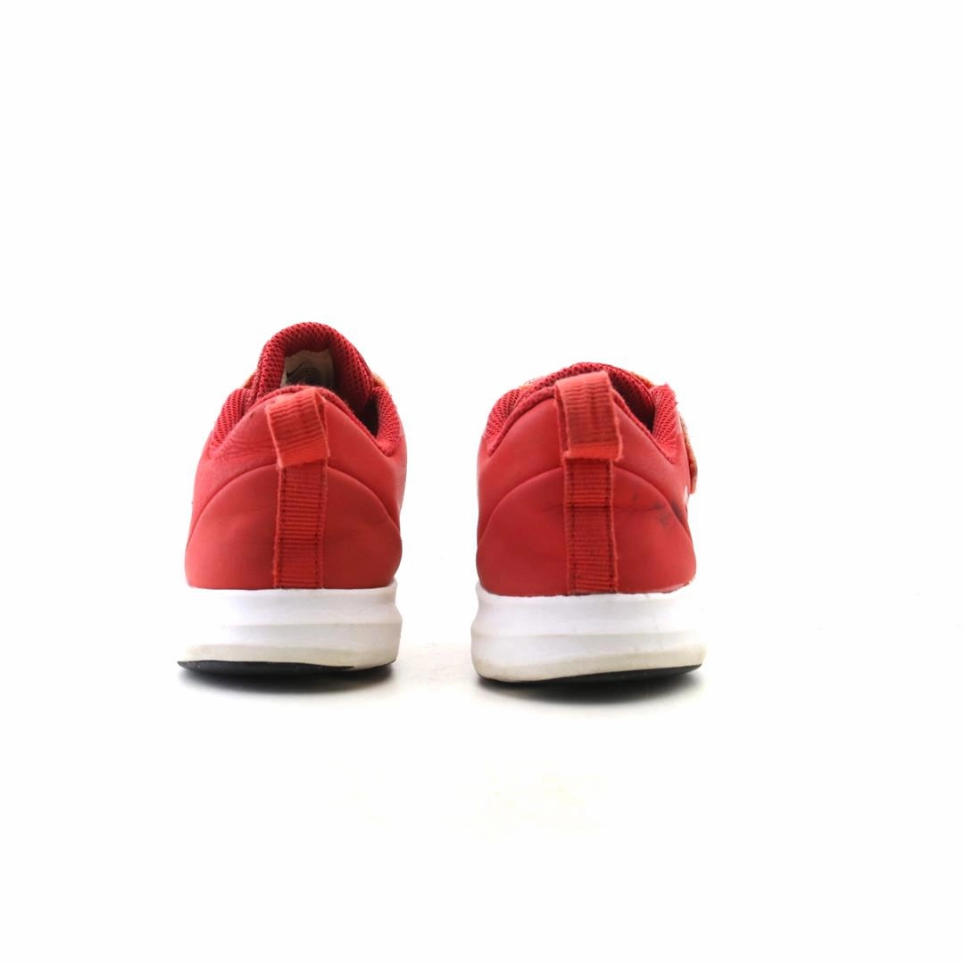 NIKE DOWNSHIFTER 9 Nike sneaker detail shots
