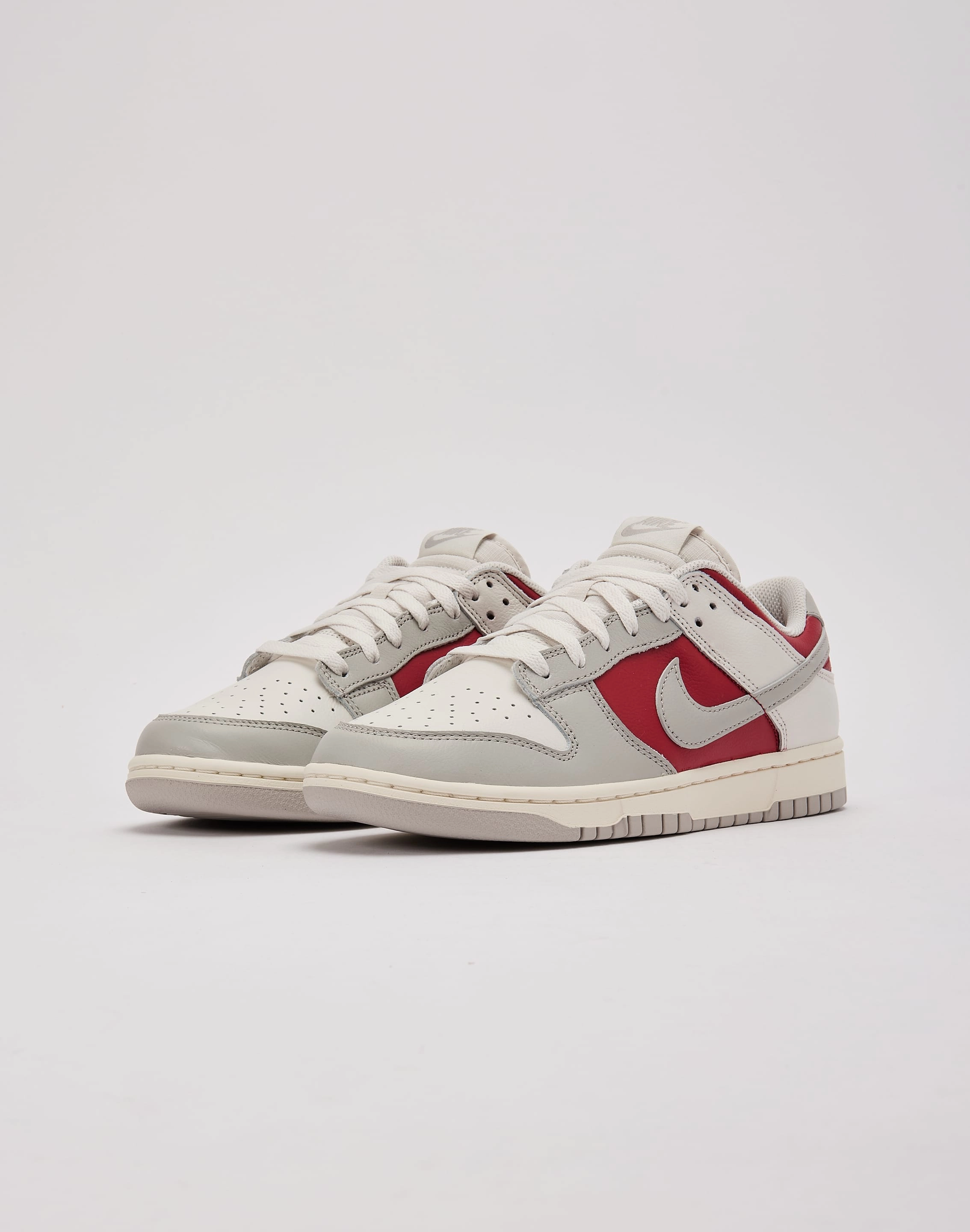 Nike Dunk Low Comfort Trainers