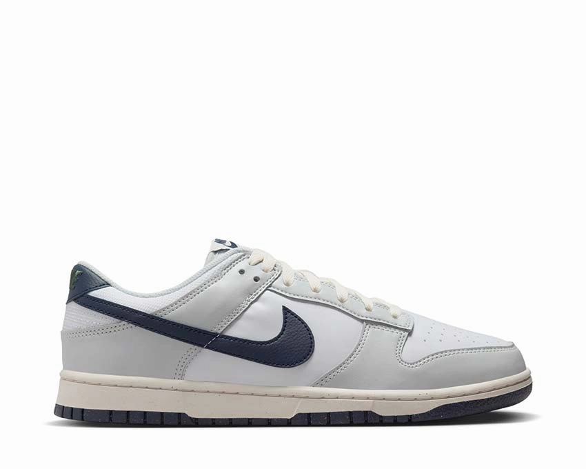 Nike Dunk Low NN Nike Men??s sneakers built for performance and comfort