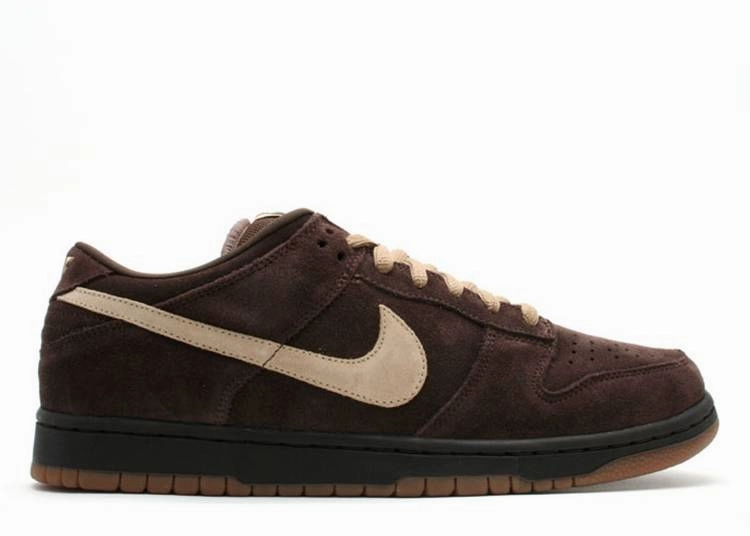 Nike Dunk Low Pro Sb Dark Mocha/Tweed (WORN) Nike athletic shoes with flyknit design