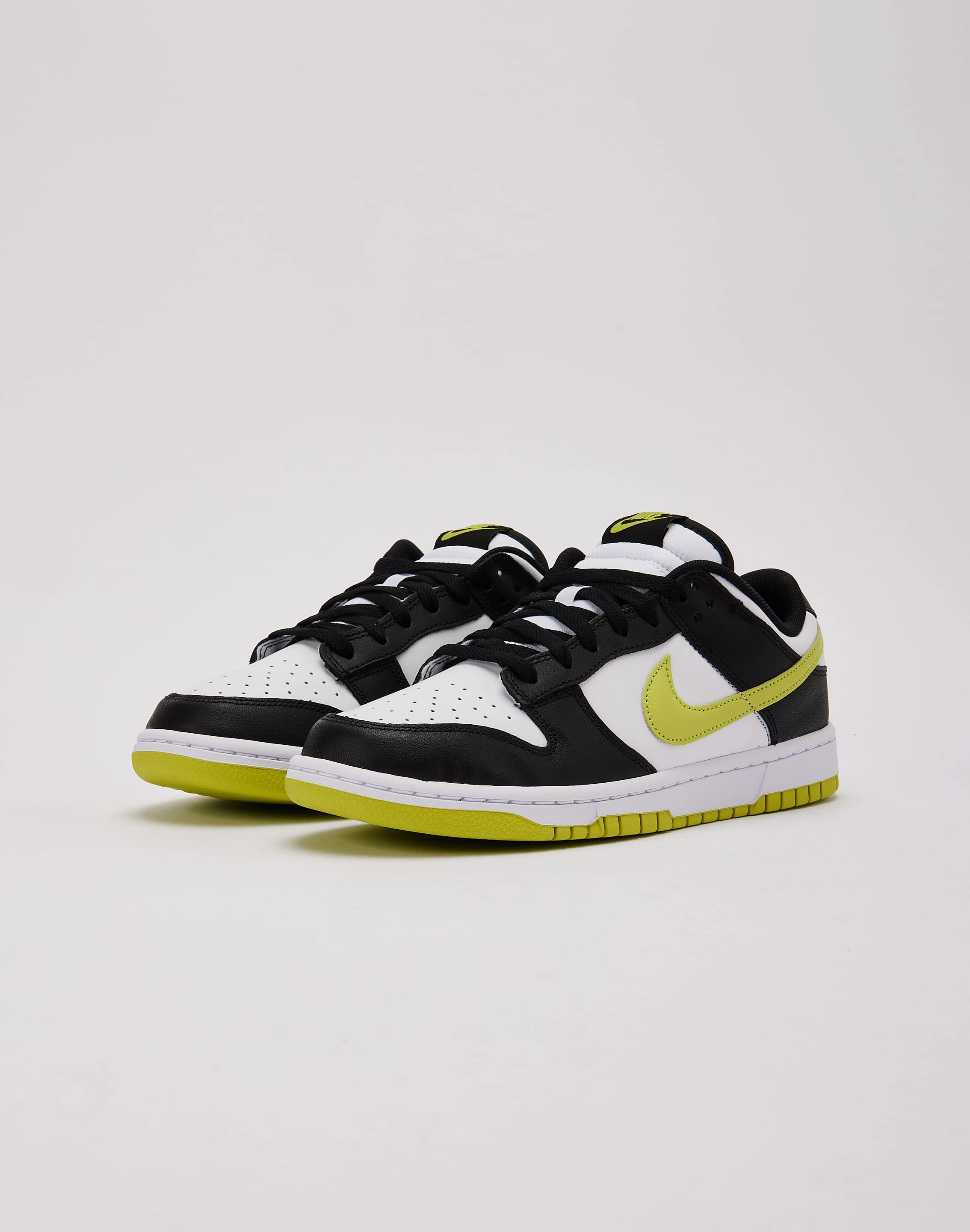 Nike Dunk Low Retro Comfort Trainers