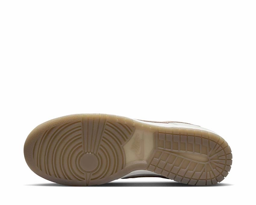 Nike Dunk Low Retro Premium Nike Men??s everyday sneakers