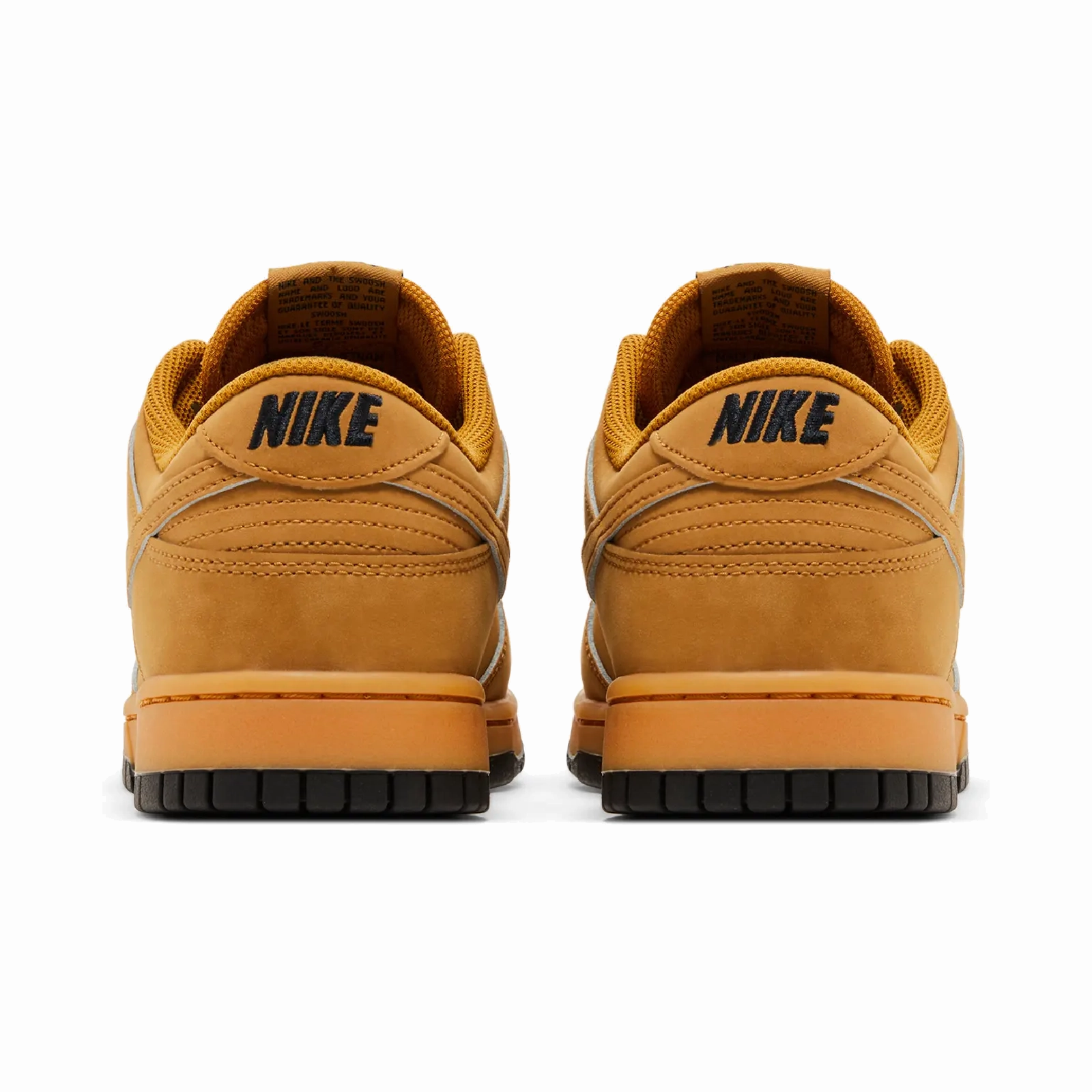 Nike Dunk Low Retro SE Wheat Gum Nike Timeless Athletic Sneakers