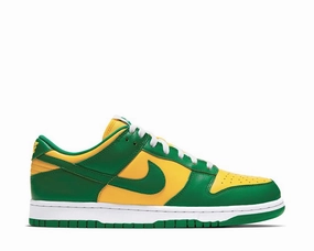 Nike Dunk Low SP Varsity Maize Nike Men??s sneakers built for performance and comfort