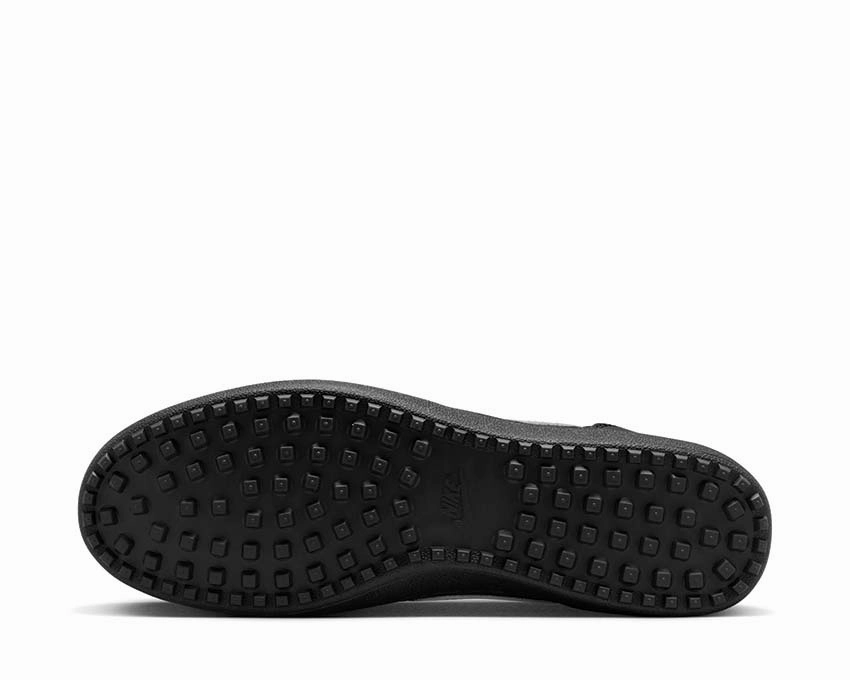 Nike Field General 82 SP Nike Men??s everyday sneakers
