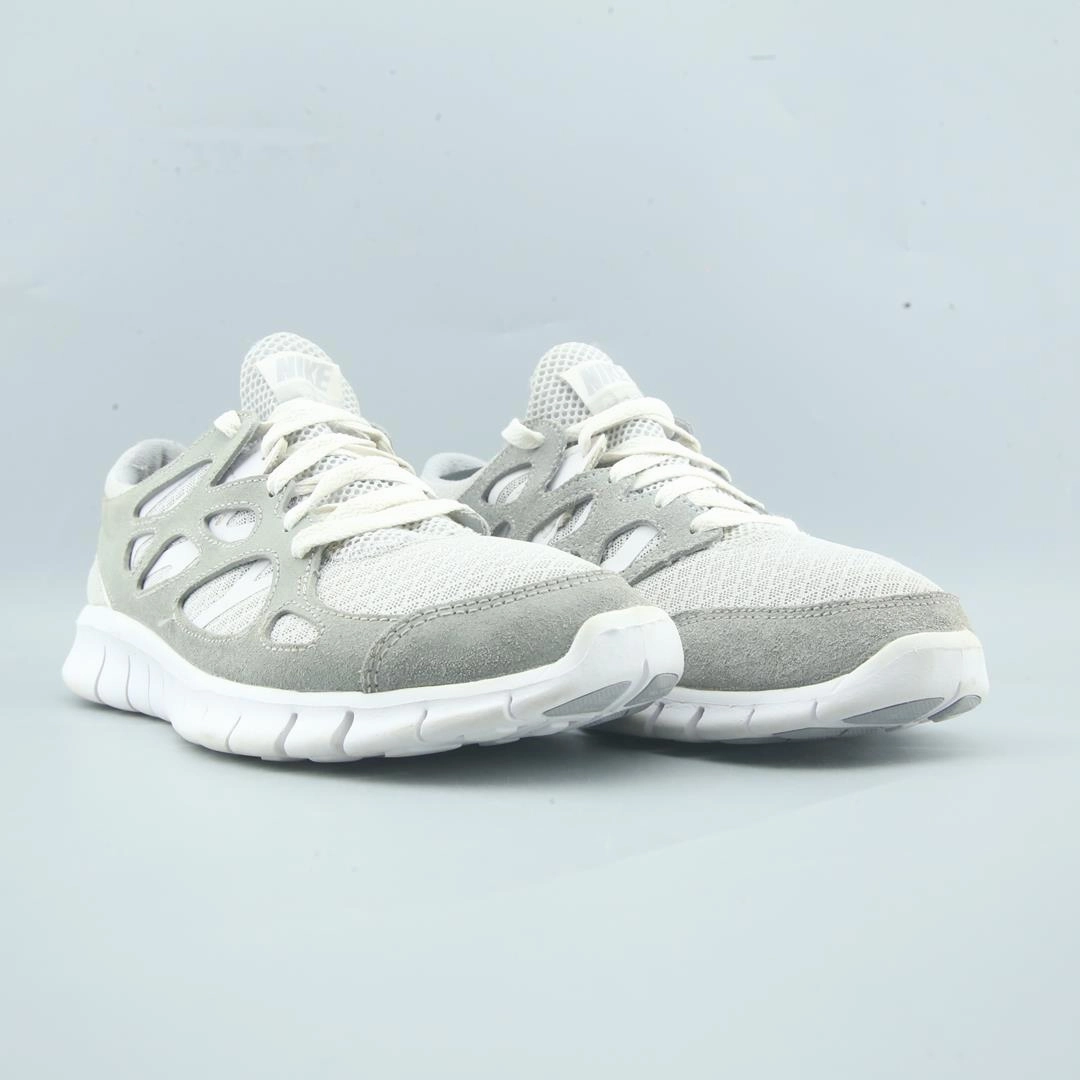 NIKE FREE RUN 2 Nike sneaker detail shots