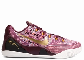Nike Kobe 9 EM Low Silk (WORN) Nike sporty look with timeless feel