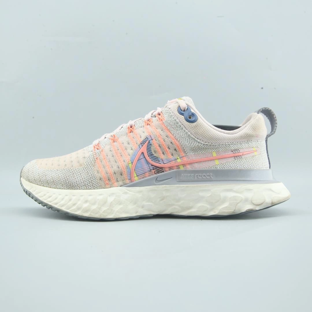 NIKE REACT INFINITY RUN FLYKNIT 2 PREMIUM Nike innovative sneaker designs