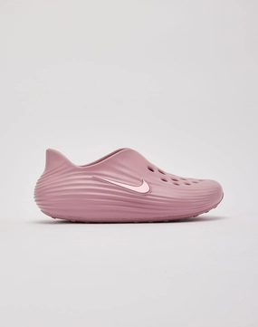 Nike ReactX Rejuven8 Nike casual sneakers with modern design