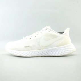 NIKE REVOLUTION 5 Nike innovative sneaker designs
