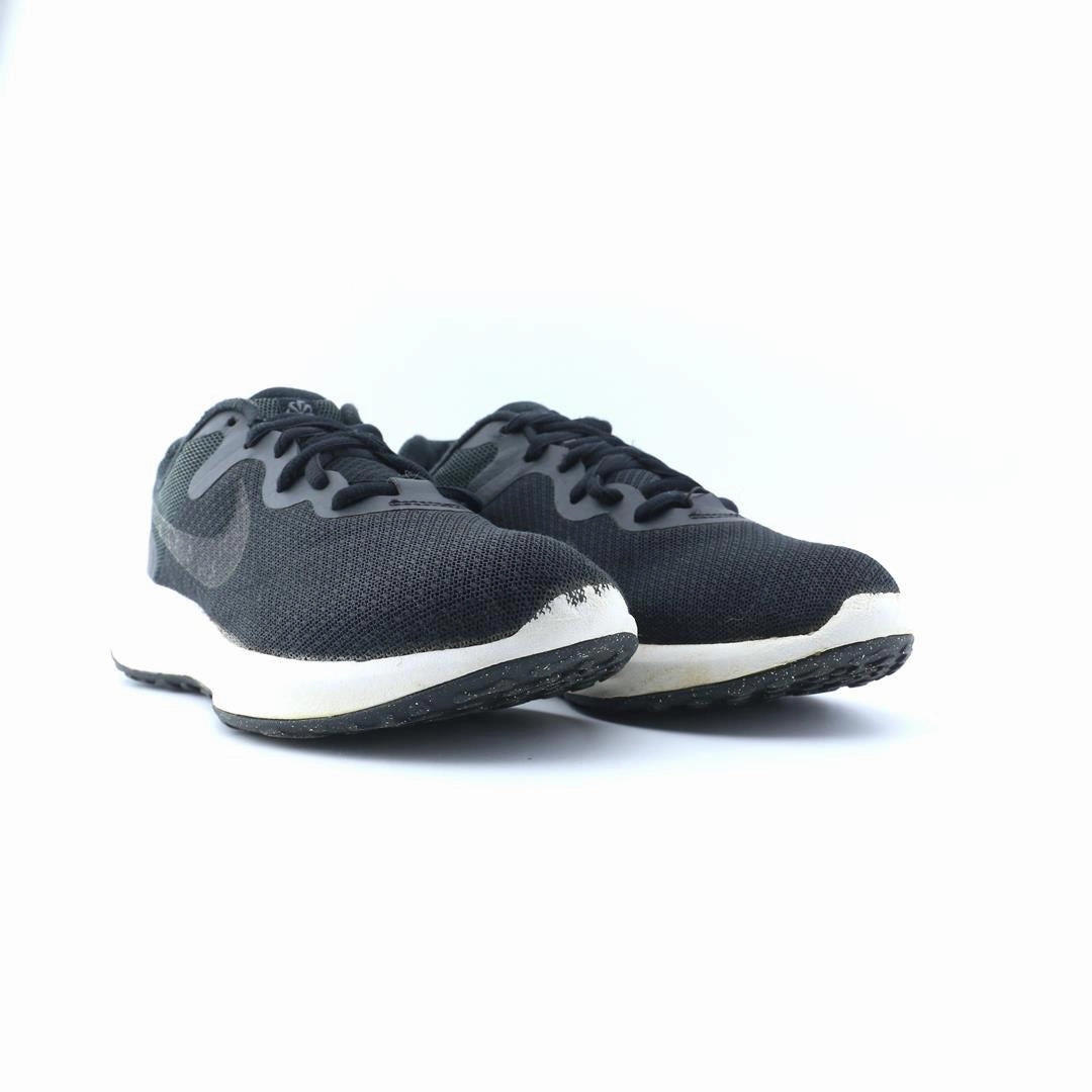 NIKE REVOLUTION 6 NEXT sporty Nike shoe designs