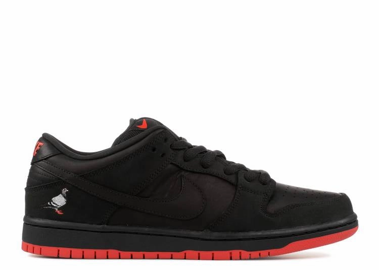 Nike SB Dunk Low Black Pigeon Nike athletic shoes with flyknit design