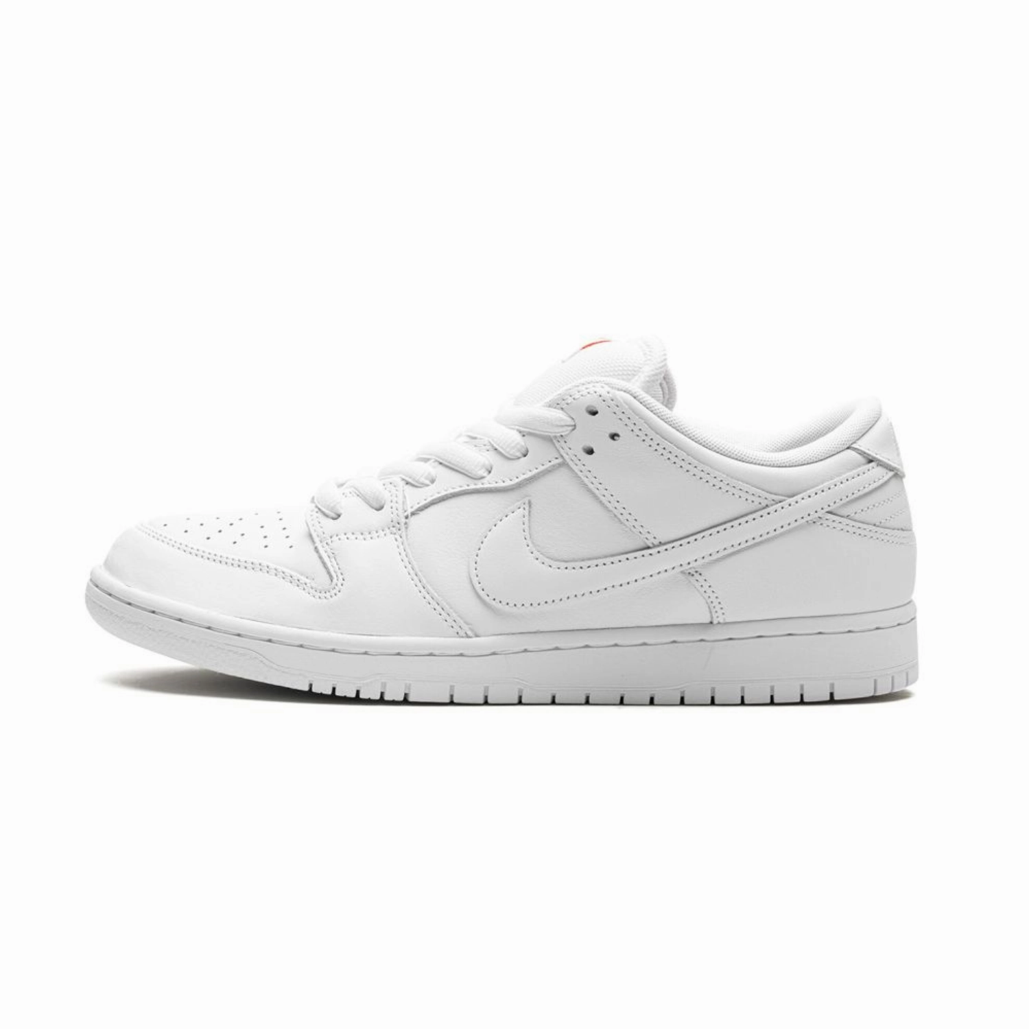 Nike SB Dunk Low Pro Triple White Nike casual sneakers with modern design
