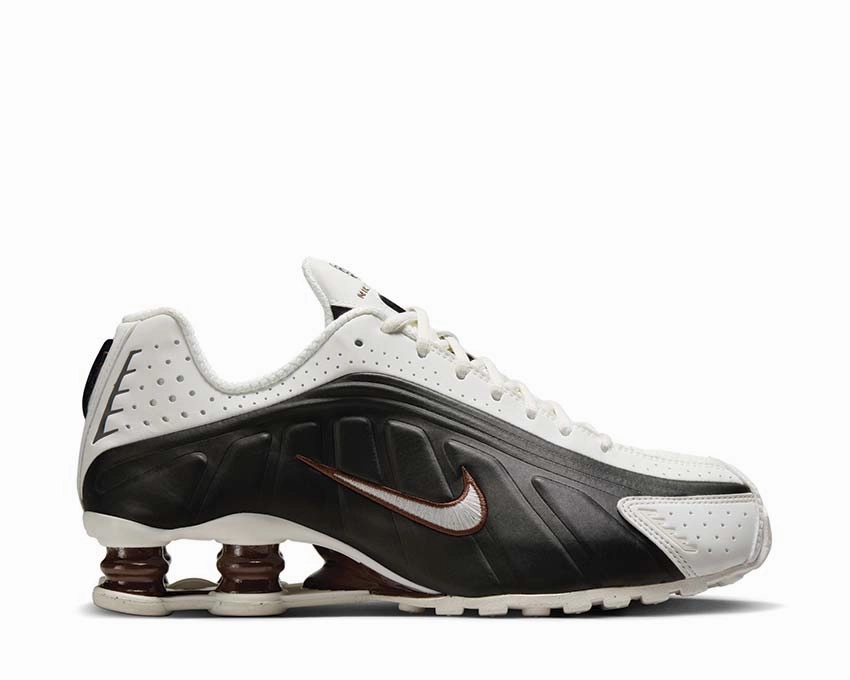 Nike Shox R4 W "Sail Black" Nike classic sneakers for everyday motion