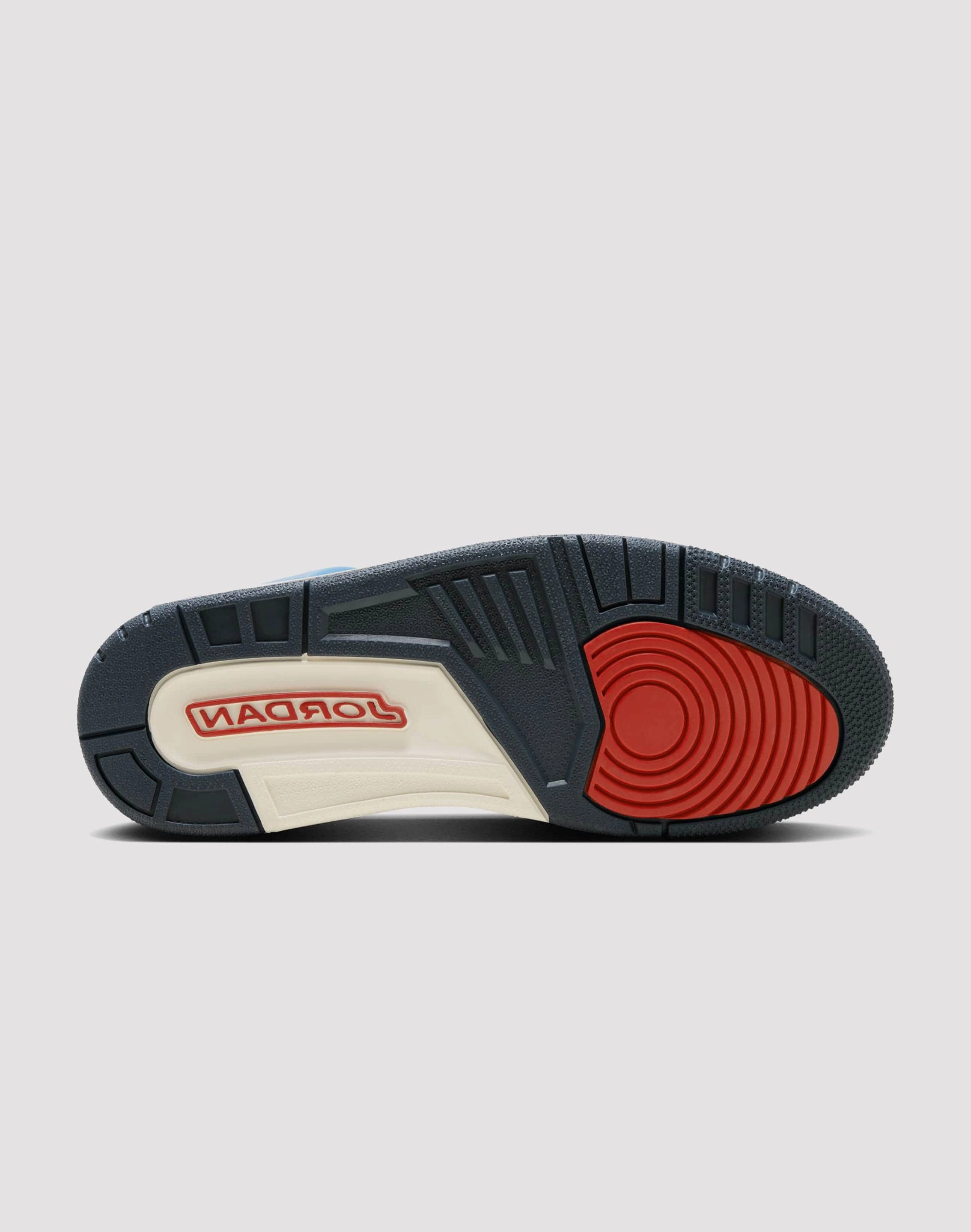 Nike Spizike Low Speed Sneakers