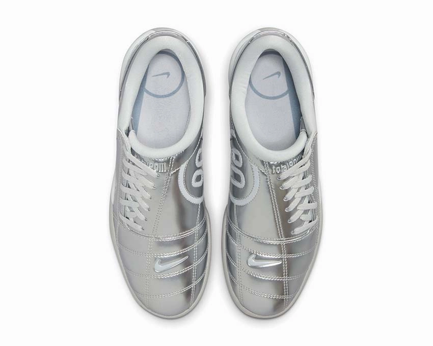 Nike Total 90 W "Metallic Platinum" Nike all-day comfort shoes