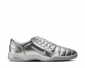 Nike Total 90 W "Metallic Platinum" Nike classic sneakers for everyday motion