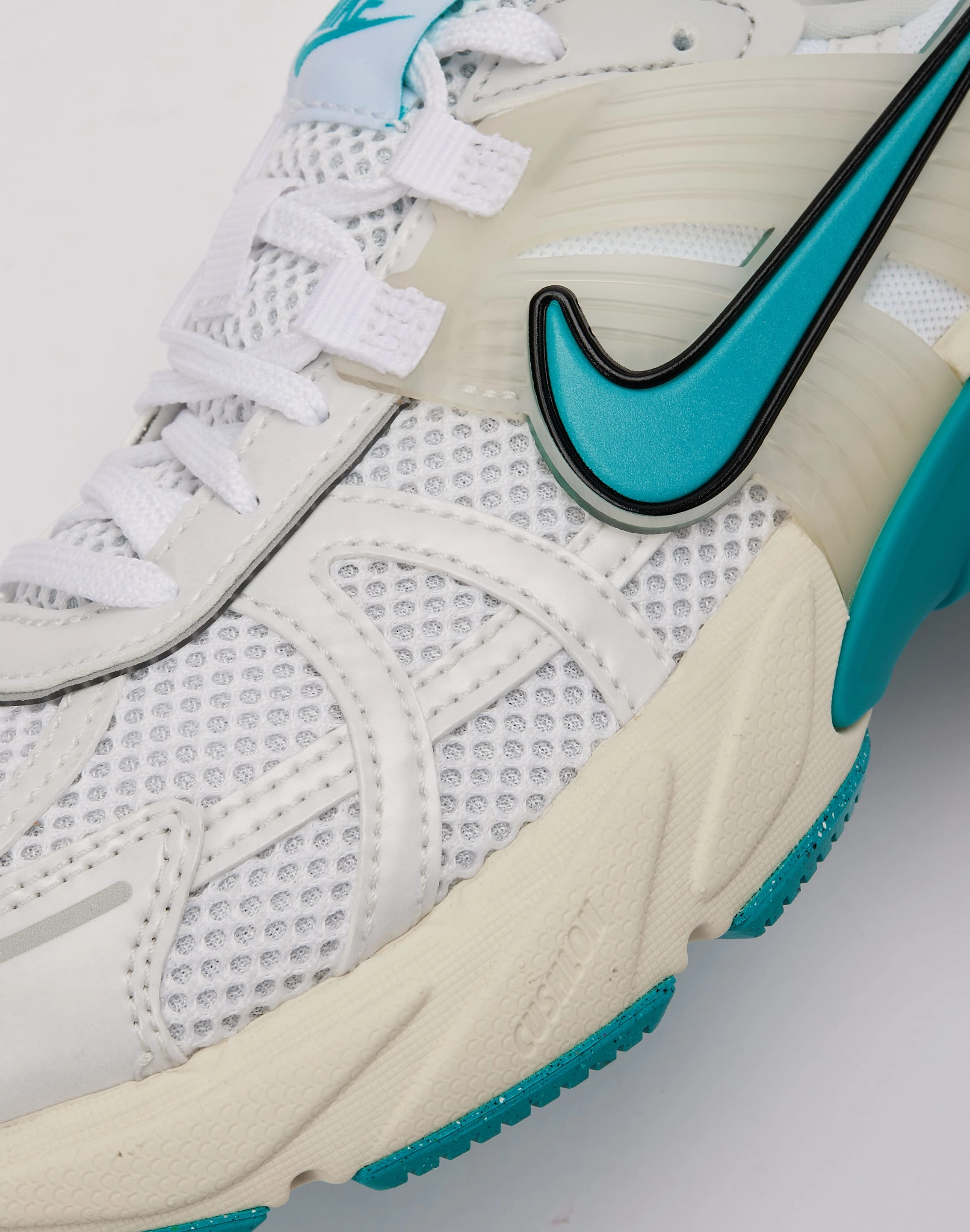 Nike V2K Run Speed Sneakers