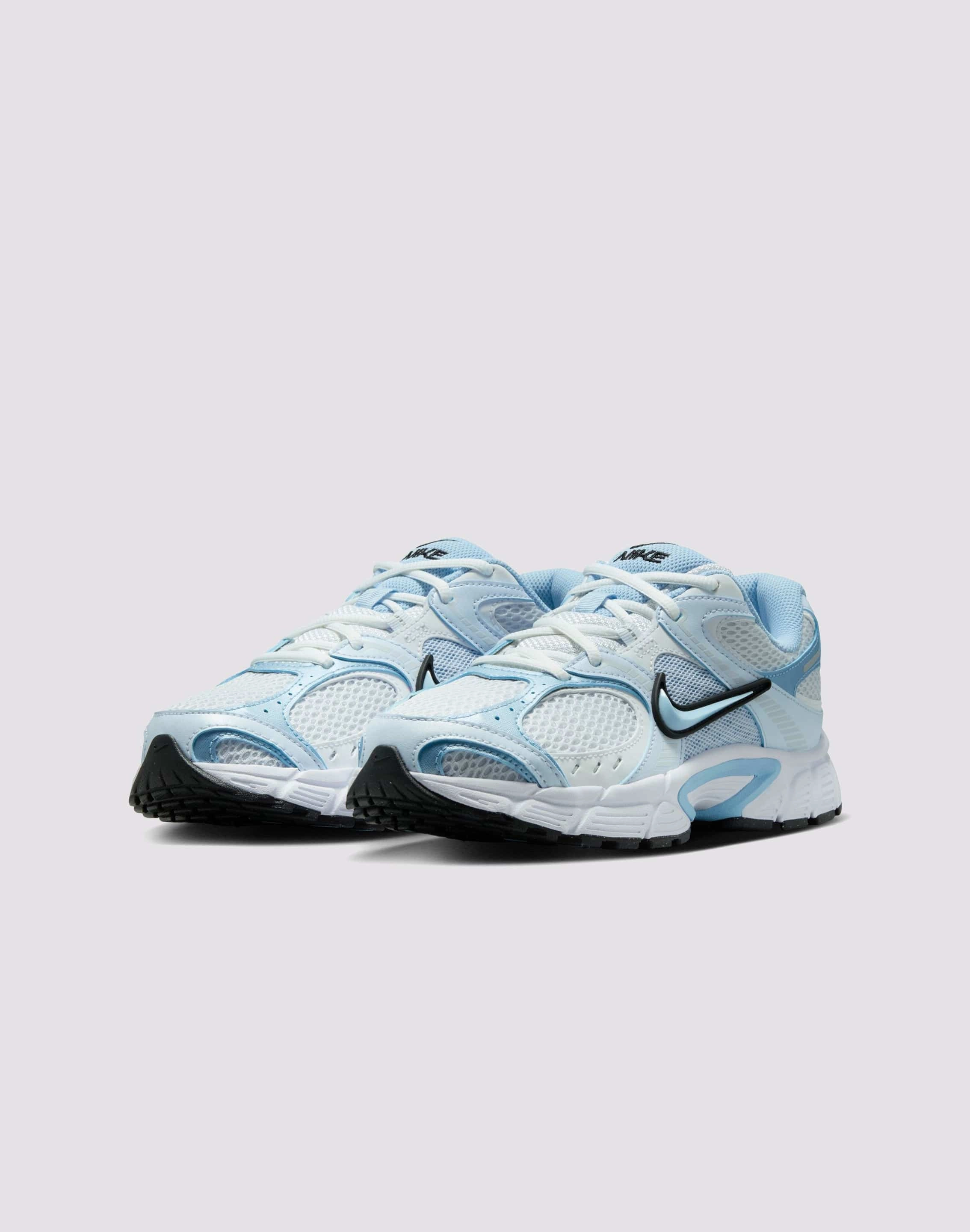 Nike V5 RNR Speed Sneakers
