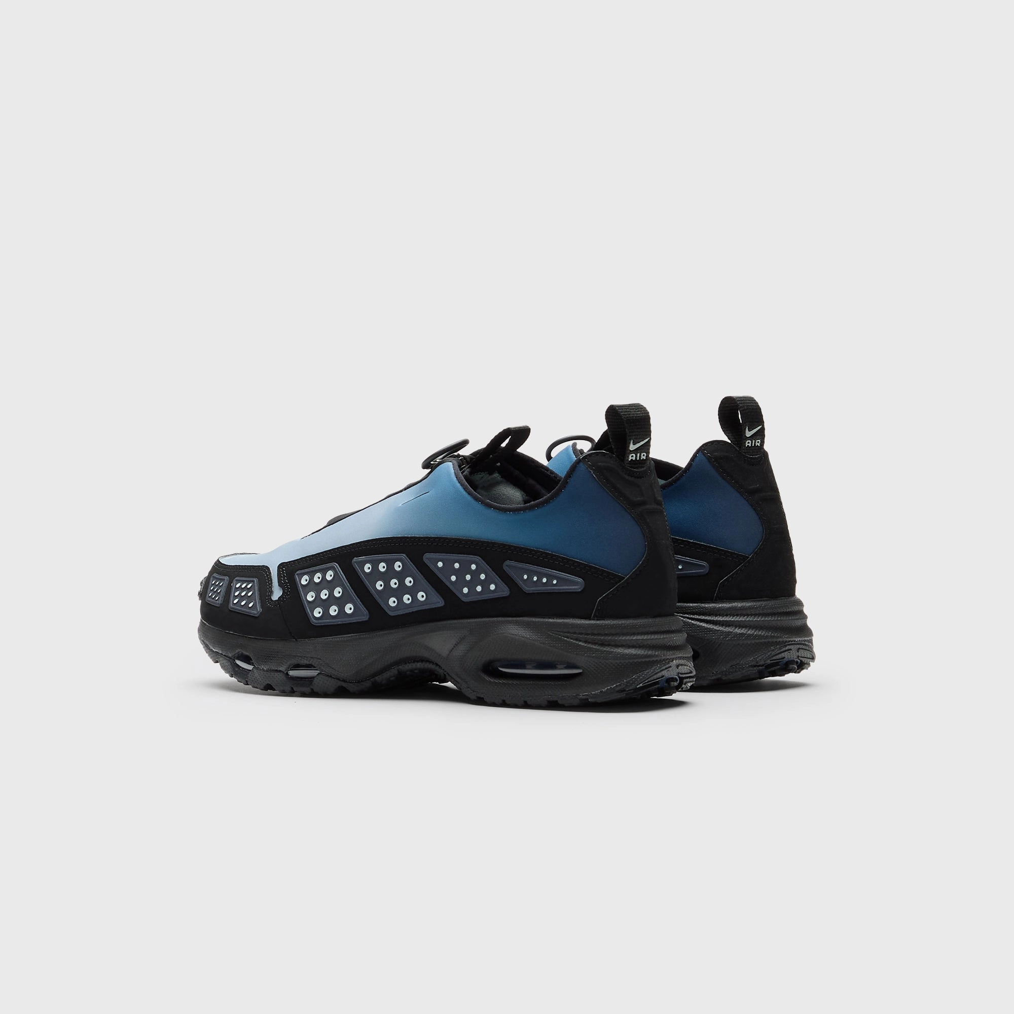 Nike WMNS Air Max SNDR - Fade Obsidian / Black / Grey Haze Nike performance sneakers