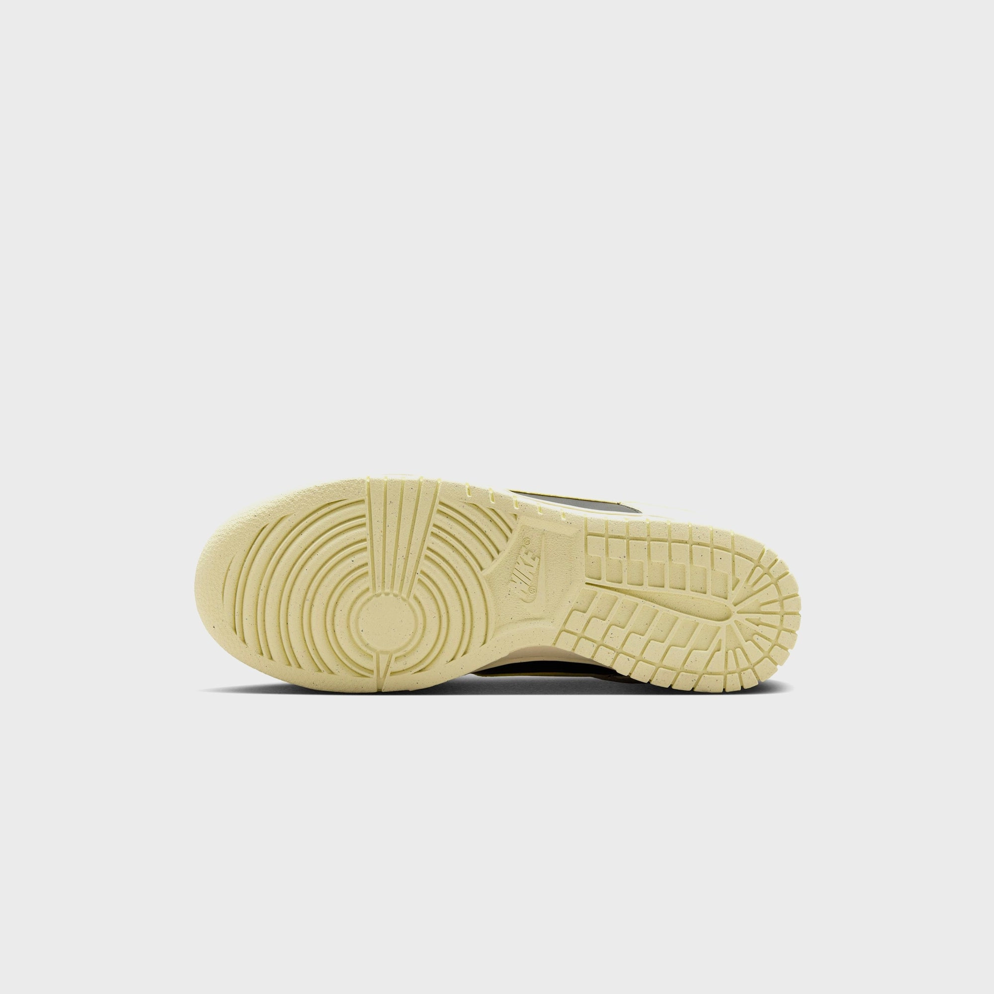 Nike WMNS Dunk Low  - Off-Noir / Light Khaki / Alabaster Nike performance sneakers