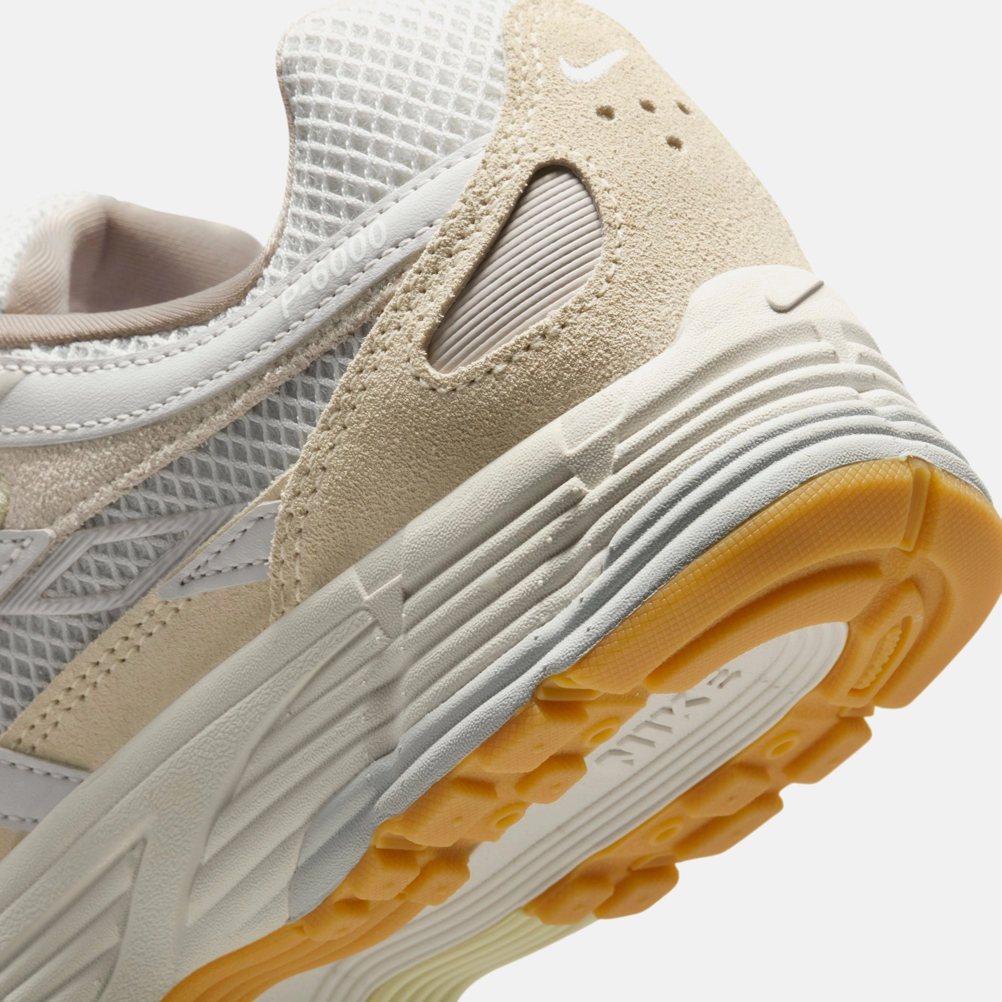 Nike WMNS P-6000 - Photon Dust / White / Light Khaki Nike performance sneakers