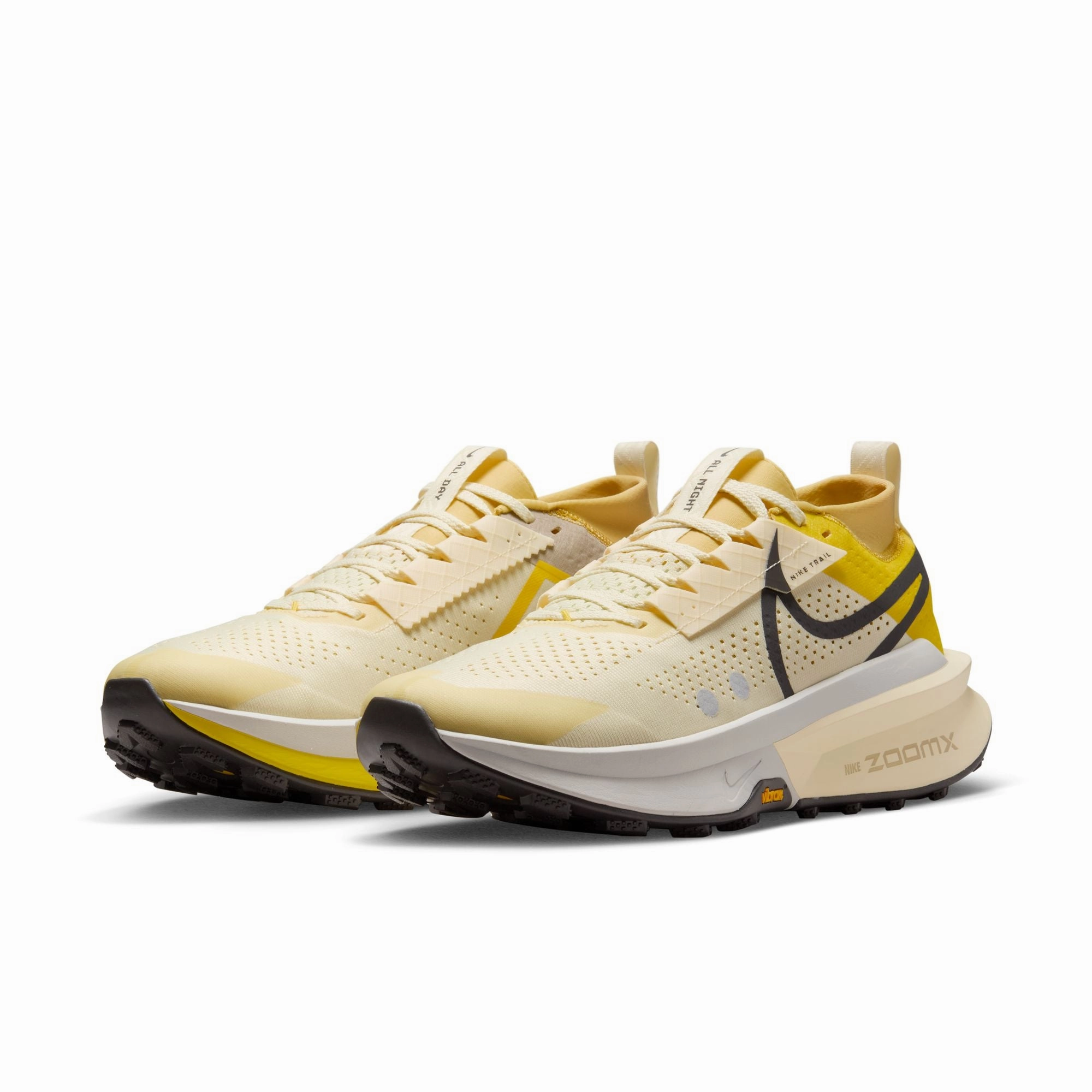 Nike Zegama 2 | Alabaster / Medium Ash / Lightening | Mens Nike cutting-edge sport shoes