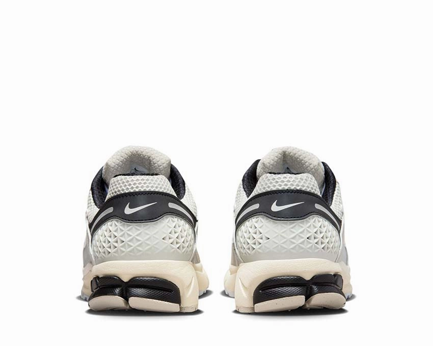 Nike Zoom Vomero 5 Premium "Supersonic" Nike Men??s everyday sneakers