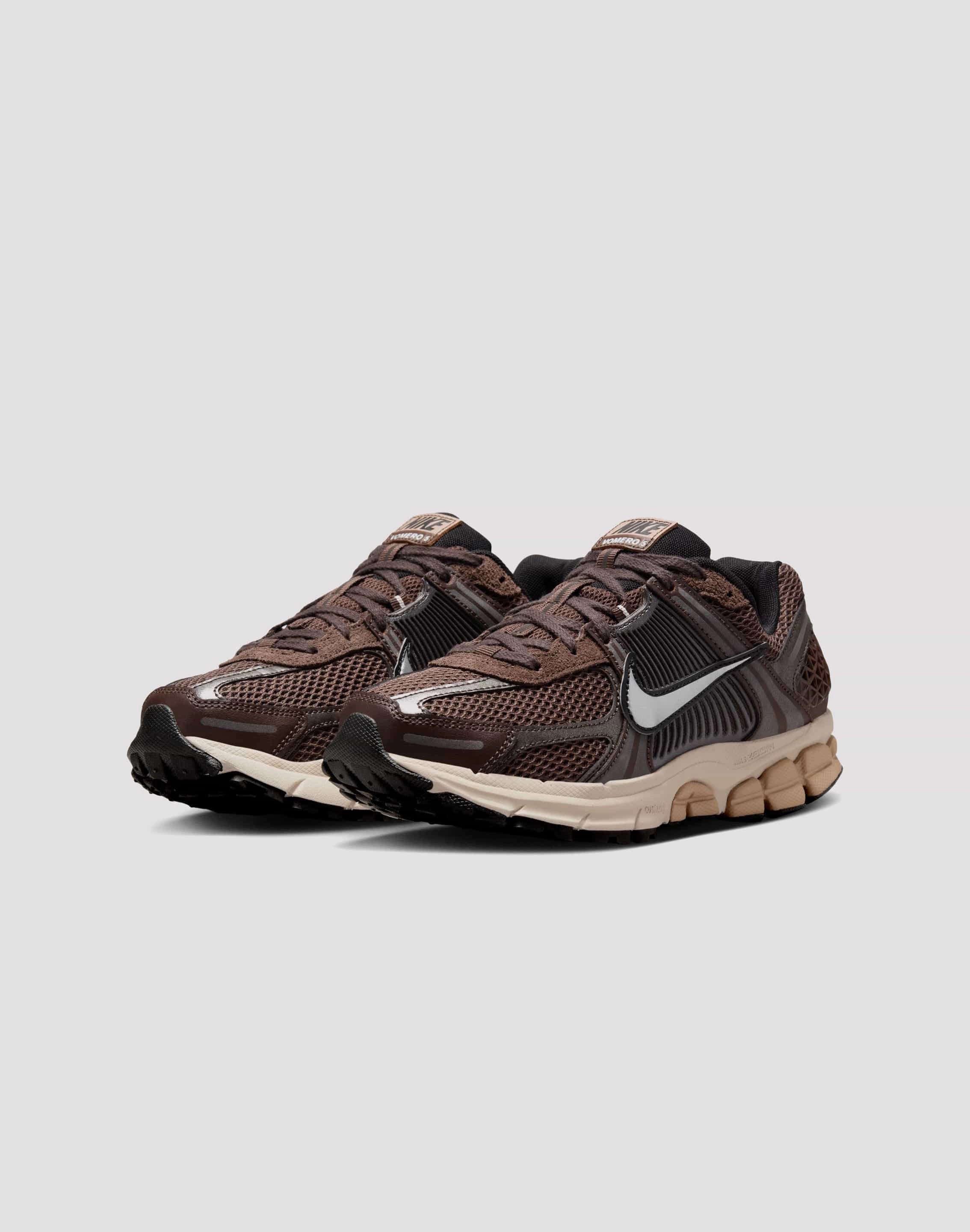 Nike Zoom Vomero 5 "Baroque Brown/Chrome/Lt Orewood Brn/Hemp" Comfort Trainers