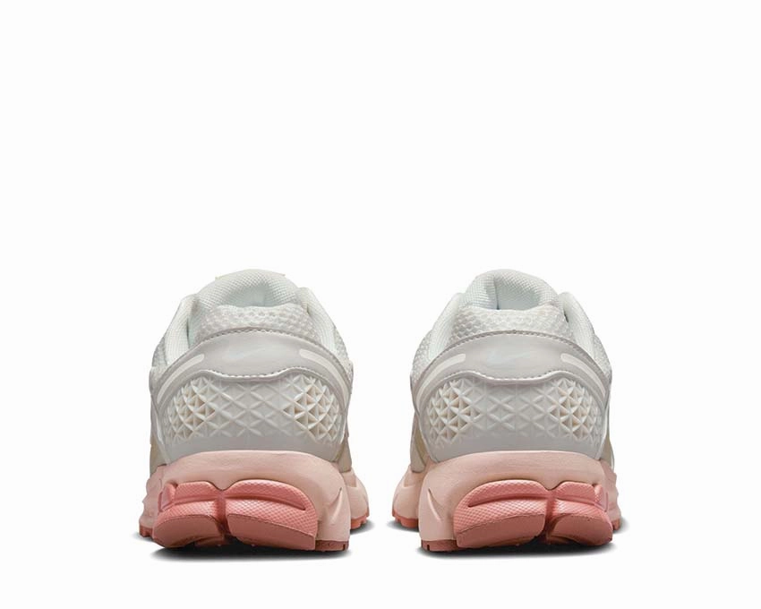 Nike Zoom Vomero 5 W Nike all-day comfort shoes