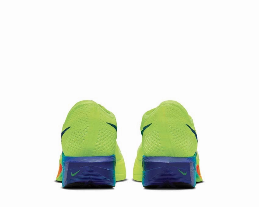 Nike ZoomX Vaporfly Next 3% ?Volt? Nike Men??s everyday sneakers
