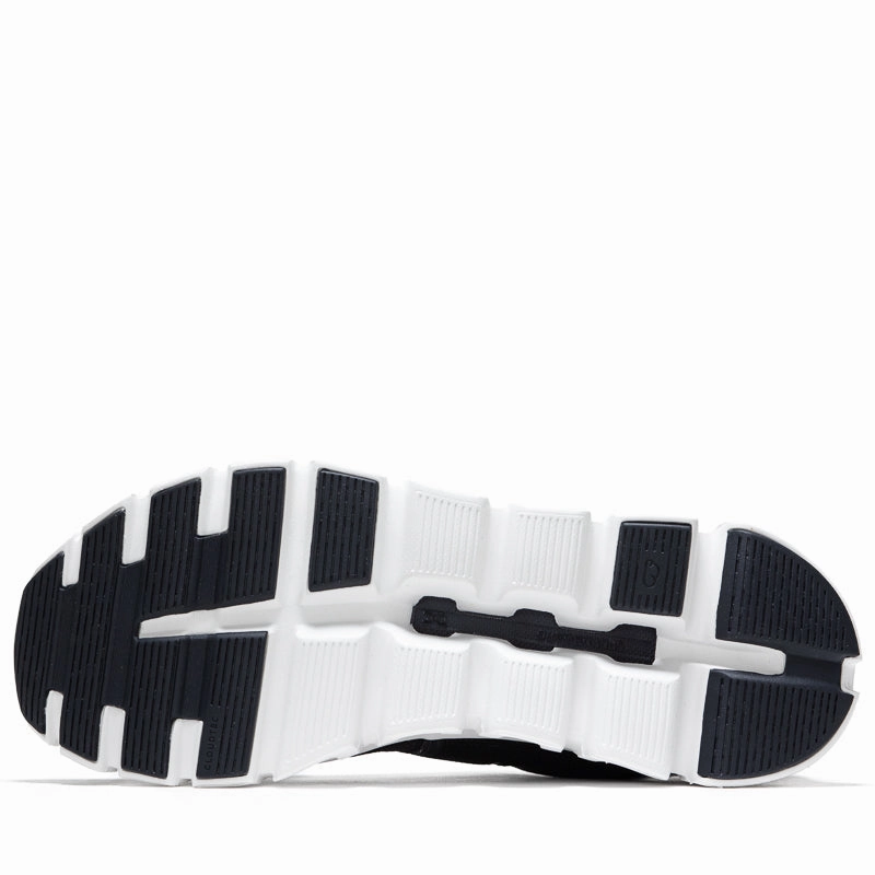 On Cloud 6 - Black/White On versatile athletic shoe designs