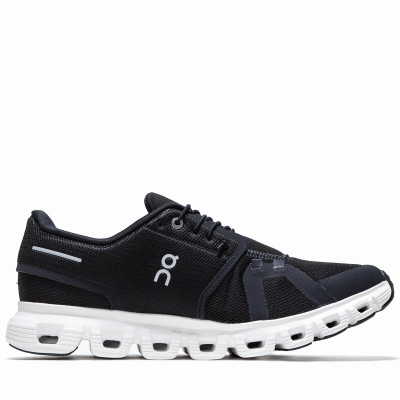 On Cloud 6 - Black/White On versatile athletic shoe designs