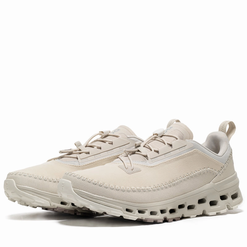 On Cloudaway 2 - Sand/Ice On versatile athletic shoe designs
