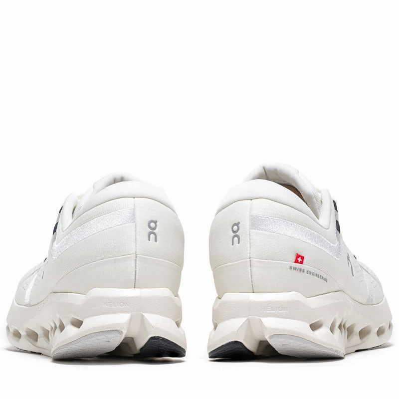 On Cloudsurfer 2 - Ivory/Ivory On versatile athletic shoe designs