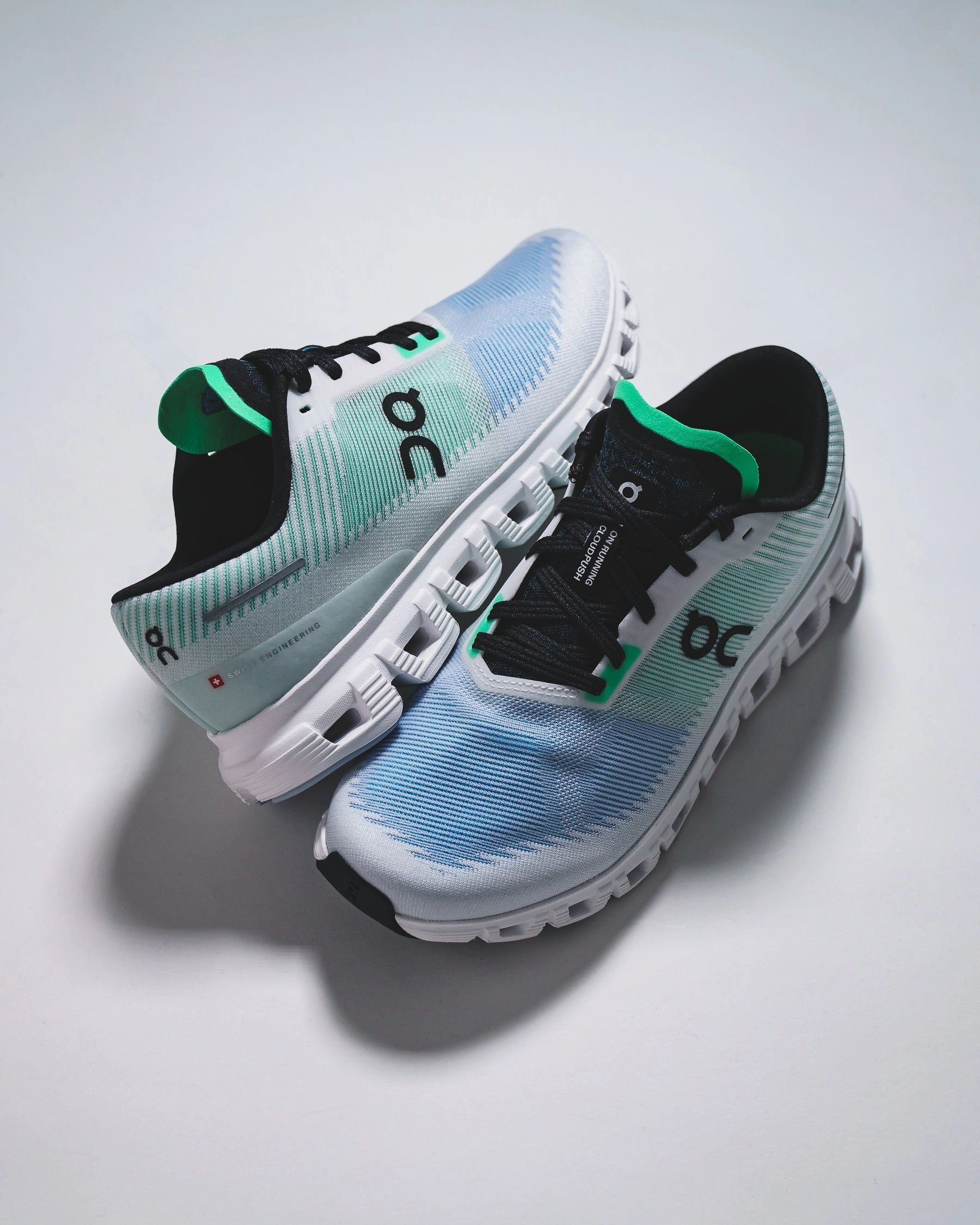 ON Men Cloud 6 Push Horizon Honeydew 3MF10053001 On running shoe close-ups