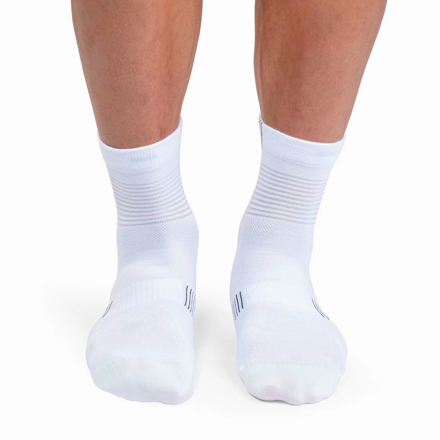 ON Performance Ultralight Mid Sock White Black On running shoe close-ups