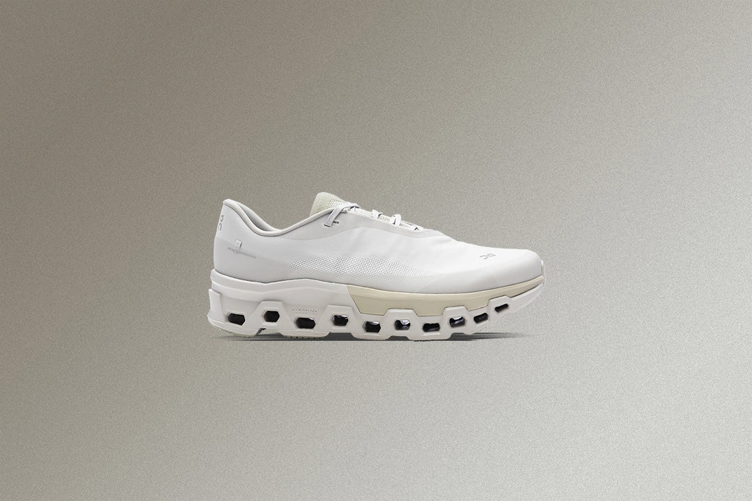 On x Post Archive Faction Women's Cloudmonster 2 - Moondust/Chalk 5 On Cloud Cushion Running Shoes