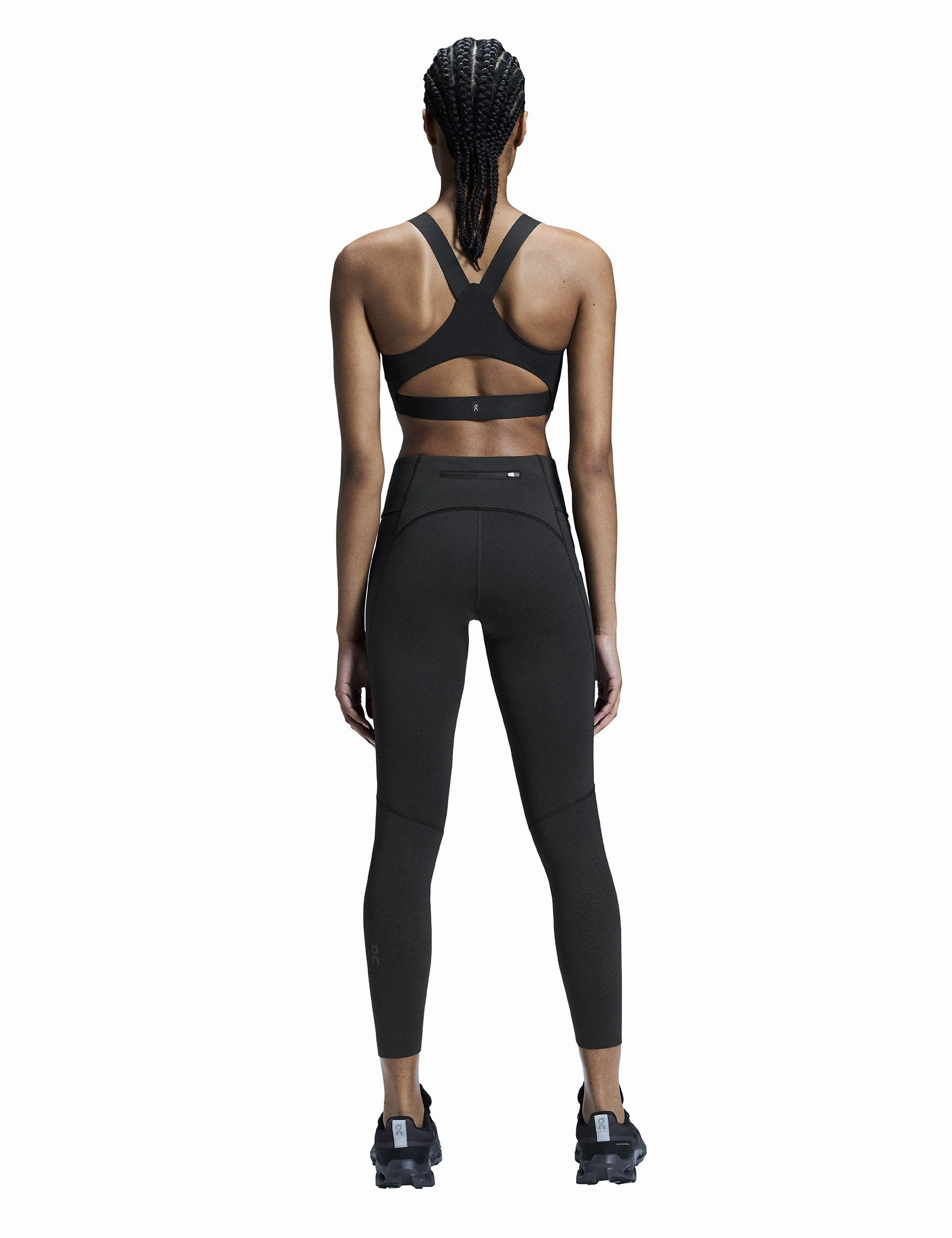 Performance Bra Lumos - Black On versatile athletic shoe designs