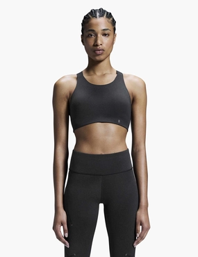Performance Bra Lumos - Black On athletic shoes with speedboard support