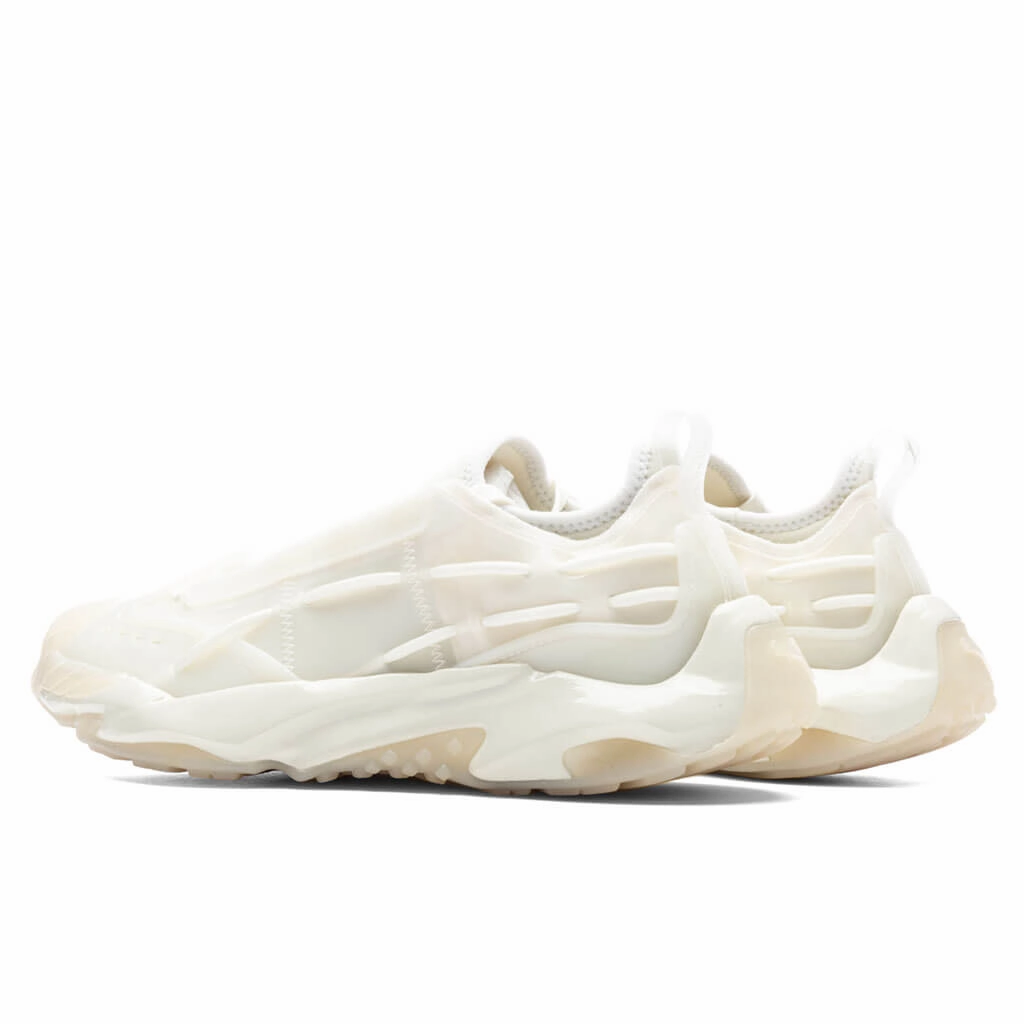 Plexus Vinyl Anonymous Club - Warm White Puma Everyday Style Shoes