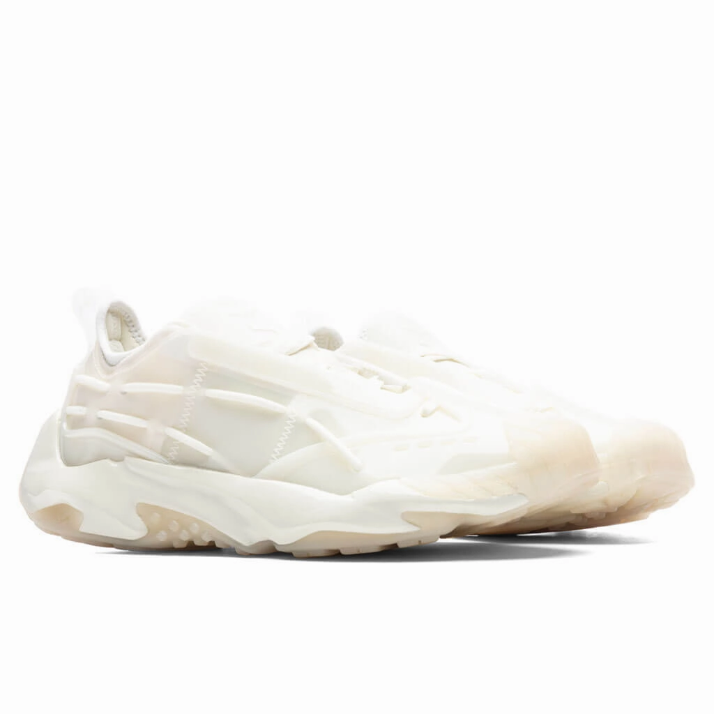 Plexus Vinyl Anonymous Club - Warm White Puma Everyday Style Shoes